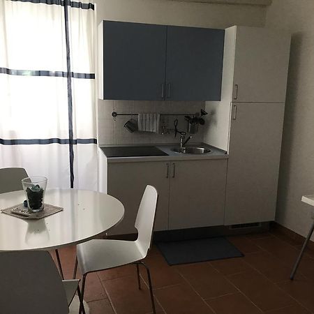 Appartement H24 Vacanze à Villanova Monteleone Extérieur photo